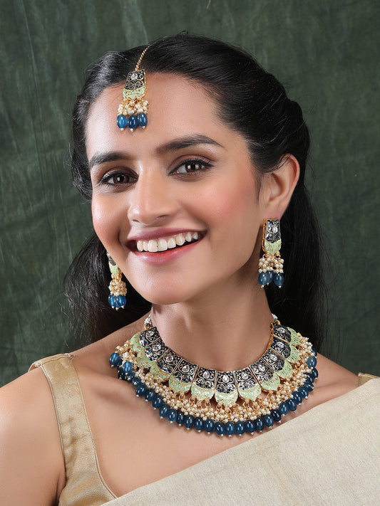Elegant Kundan Meenakari Necklace - Handcrafted masterpiece featuring intricate designs and vibrant colors. Elevate your style with this stunning piece from StileAdda