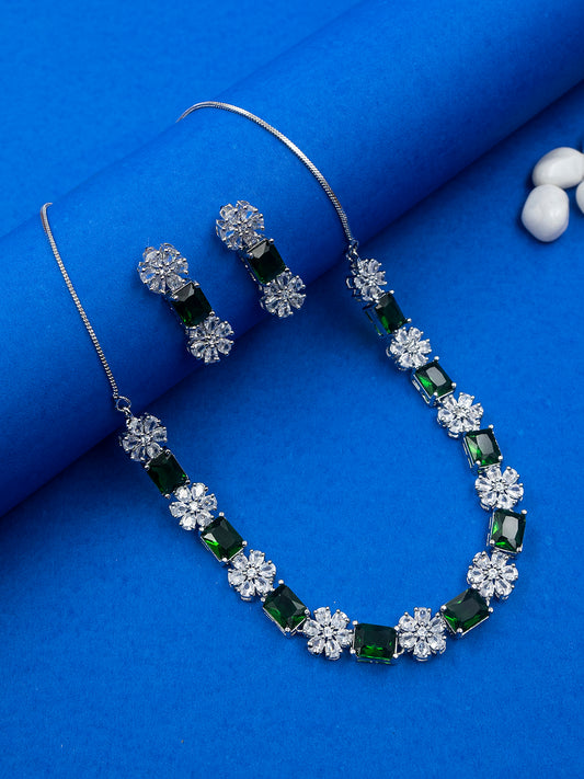Exquisite Green Flower Motif CZ Sleek Necklace Set