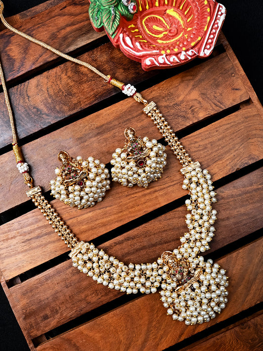 Gold Plated White Hydra Necklace Set